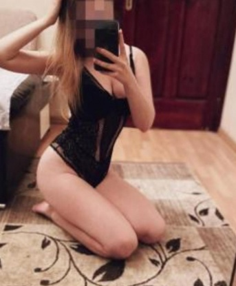 Анкета проститутки Лара - Фото 1, Црау, 28 лет, №9816